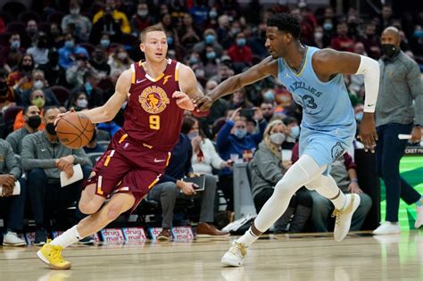 How a last-minute CBA change allowed the Knicks to sign Dylan Windler